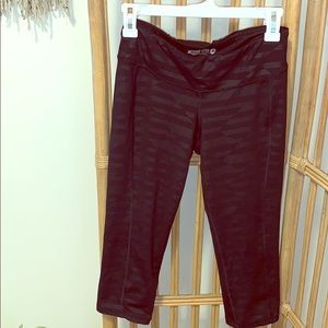 Old Navy Cropped Leggings